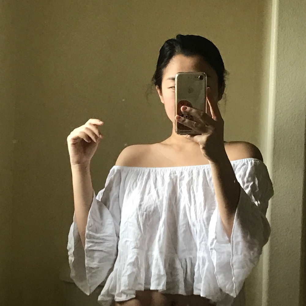 TOPSHOP Off the Shoulder Flowy top
